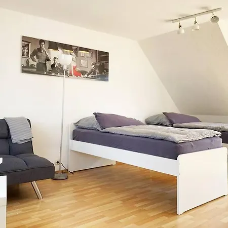 Mit Dachterrasse Nahe Zwickau דירה *
